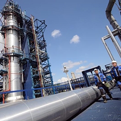«Газпромнефть-МНПЗ» переработал 9 млн тонн нефти с начала года