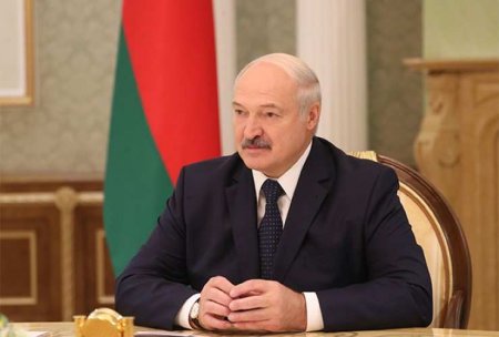 «У героев той войны один вопрос»: Лукашенко поздравляет жёстко и бескомпромиссно (ВИДЕО)